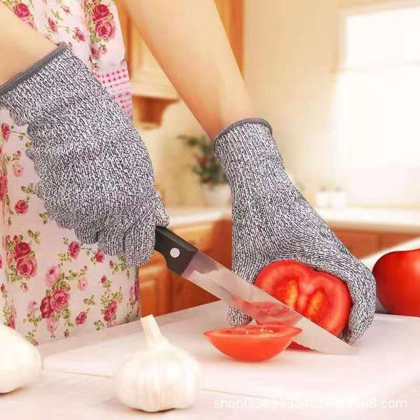 0677 Anti Cutting Resistant Hand Safety Cut-Proof Protection Gloves  (Multicolour) - SkyShopy 0677 Anti Cutting Resistant Hand Safety Cut-Proof Protection Gloves  (Multicolour) - SkyShopy